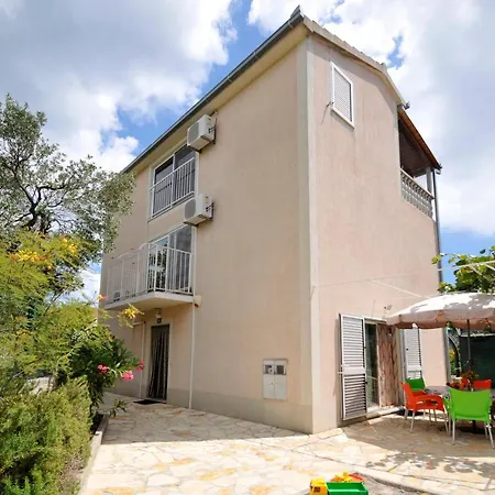 Holiday House Mili * Vinišće