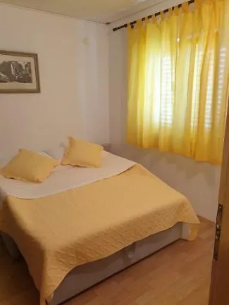 Σπίτι διακοπών Holiday House Mili Vinišće